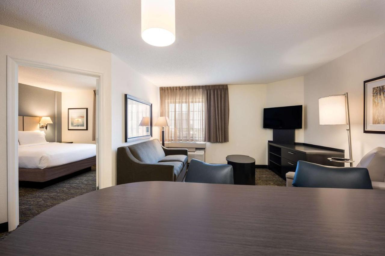 Sonesta Simply Suites Charlotte University Exterior photo
